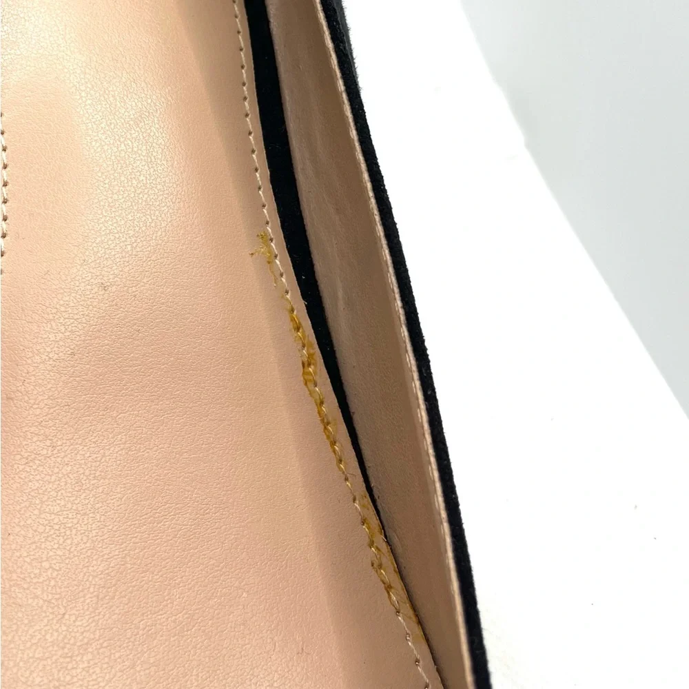 Fioni Faux Suede Black With Gold Accent Round Tip Heels Sz 10. 2" heel - Picture 4 of 10